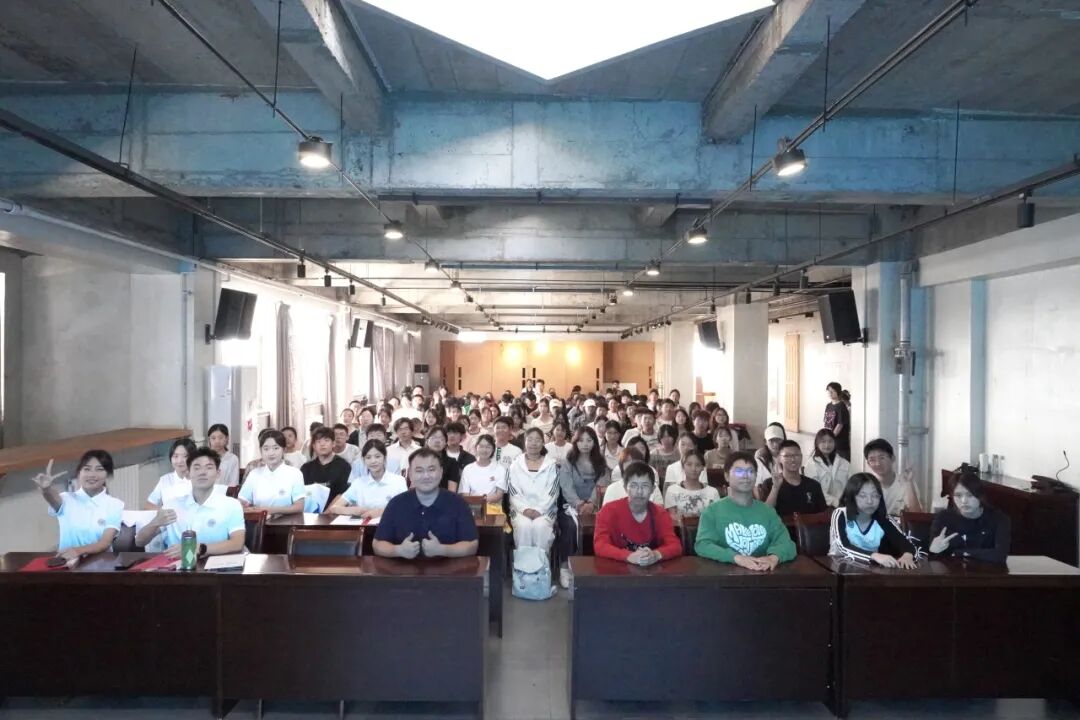 这场分享会不仅是一次志愿经验的传递